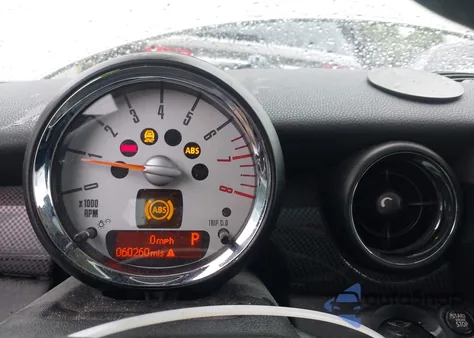 2012 Mini Cooper S из США, поврежденный, VIN WMWSV3C59CT386436